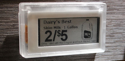 E Ink low temerature retail display